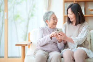 不動産売却を依頼して良かったと喜んでいる